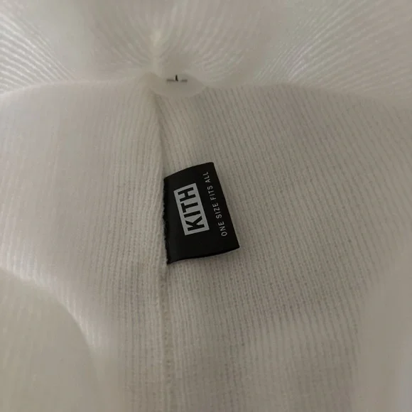 Kith “Fake Friends” Beanie white one size fits all - Picture 2 of 4